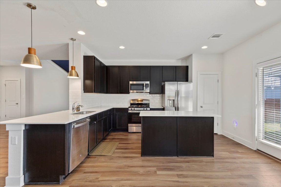 210 Timber Brook Drive , Hutto, TX, 78634 | 8406323 | Realty Texas LLC