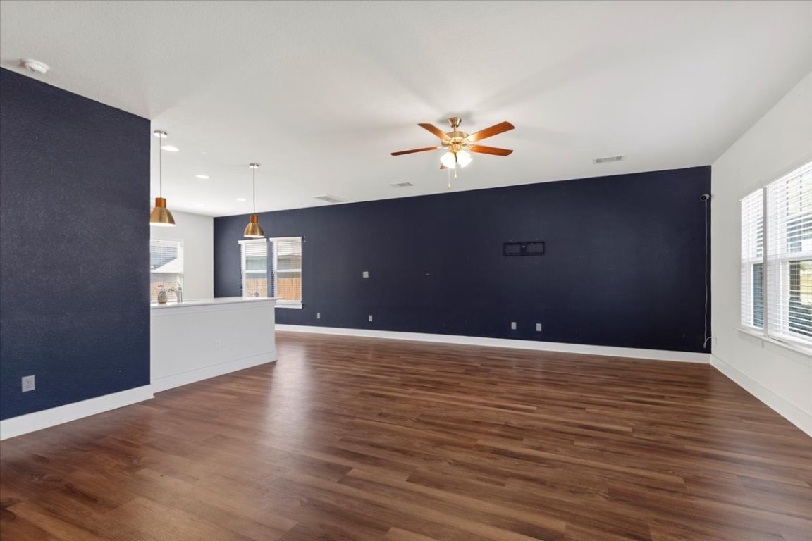 210 Timber Brook Drive , Hutto, TX, 78634 | 8406323 | Realty Texas LLC