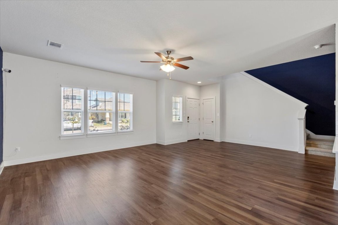 210 Timber Brook Drive , Hutto, TX, 78634 | 8406323 | Realty Texas LLC