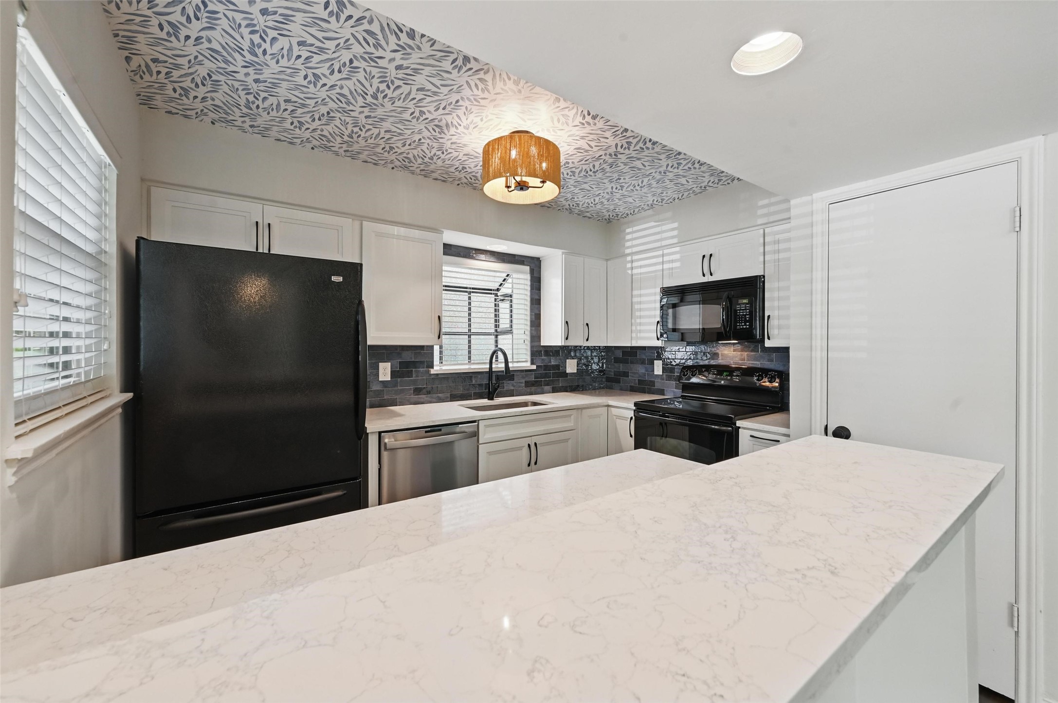 15151 Berry Trail 801 , Dallas, TX, 75248 | 20908126 | Realty Texas LLC