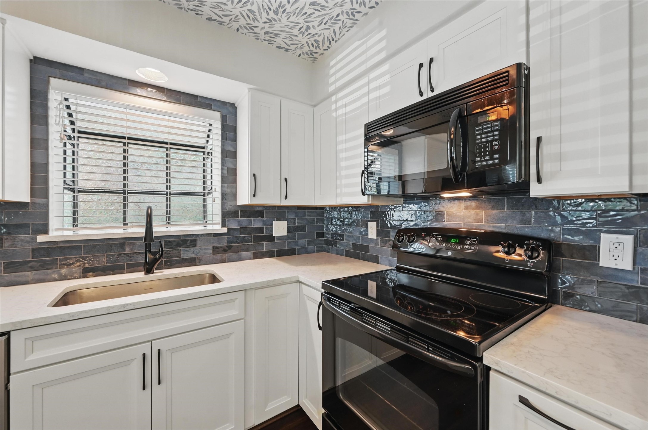 15151 Berry Trail 801 , Dallas, TX, 75248 | 20908126 | Realty Texas LLC