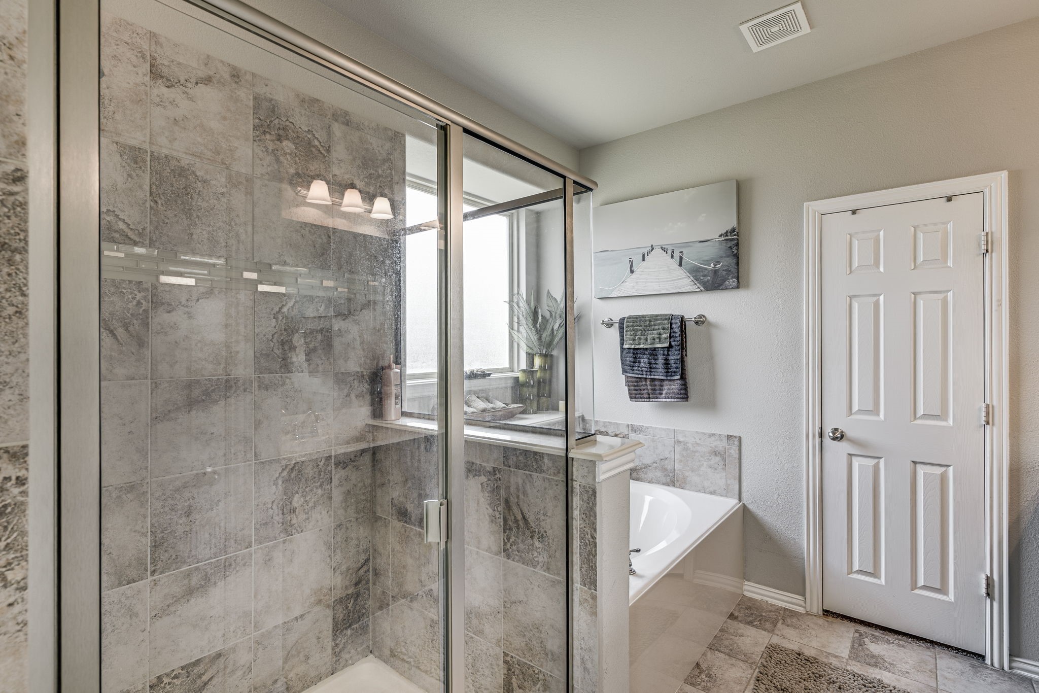 204 Janice Court , Glenn Heights, TX, 75154 | 20906972 | Realty Texas LLC