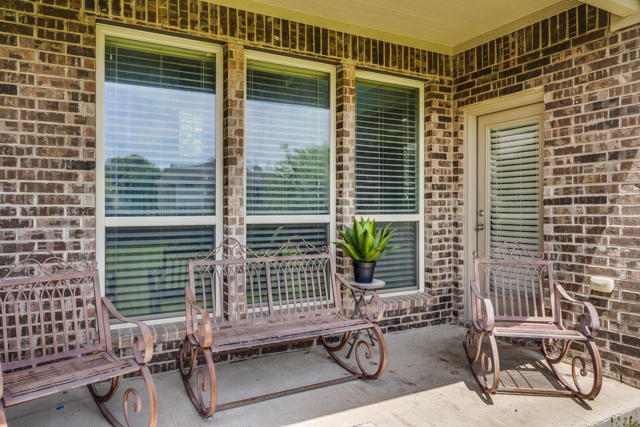 204 Janice Court , Glenn Heights, TX, 75154 | 20906972 | Realty Texas LLC