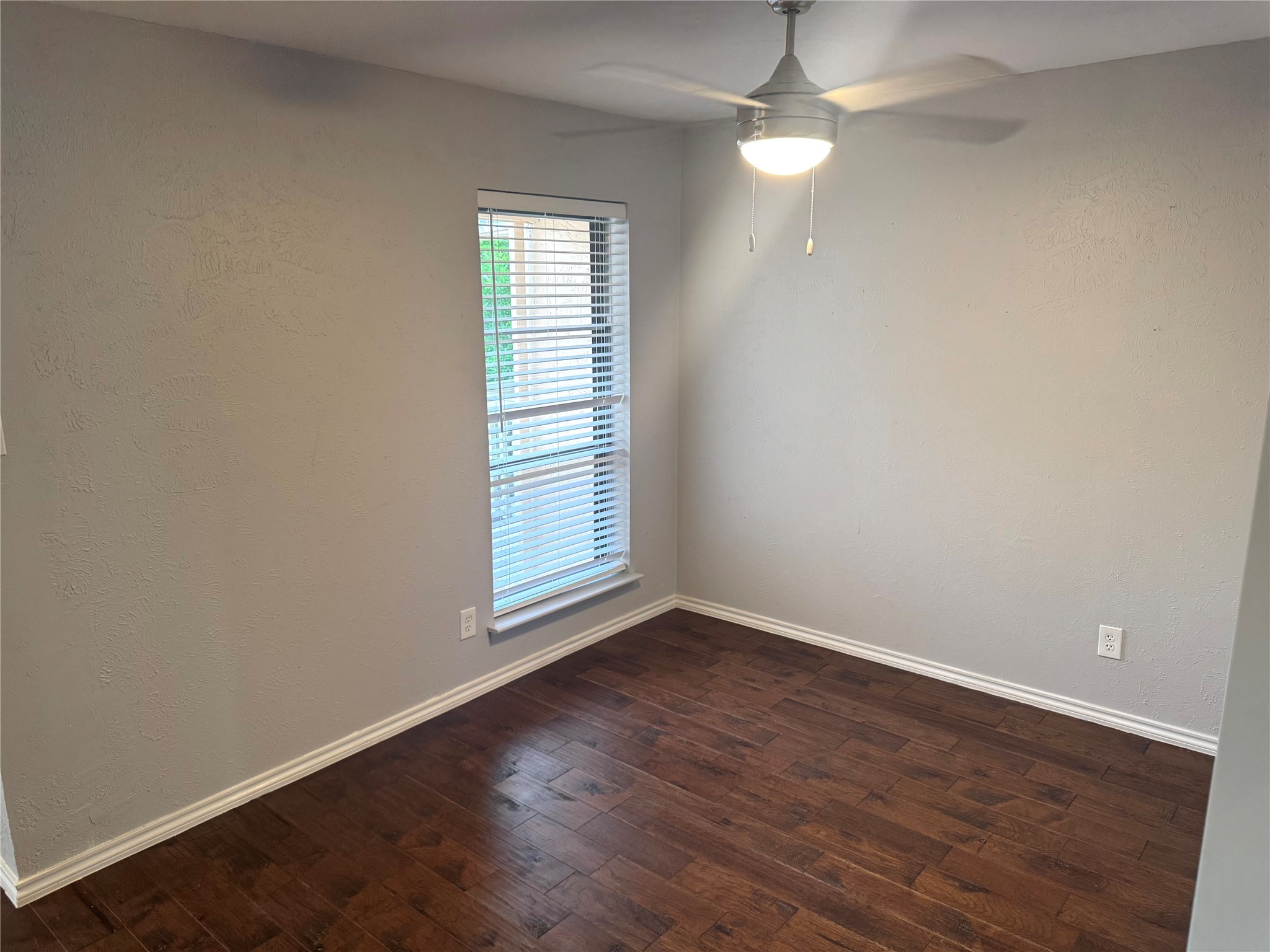 312 Valley Park Drive , Garland, TX, 75043 | 20908226 | Realty Texas LLC