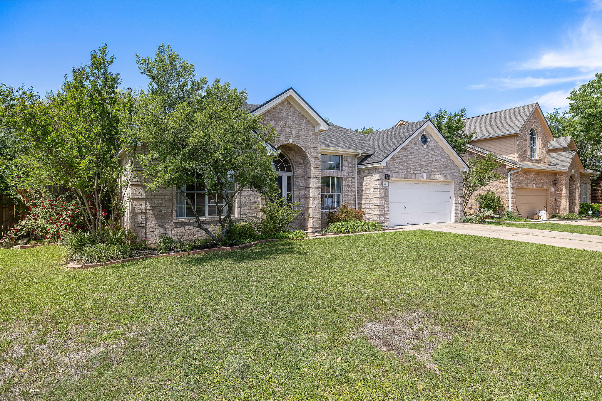 306 Steeplechase DR