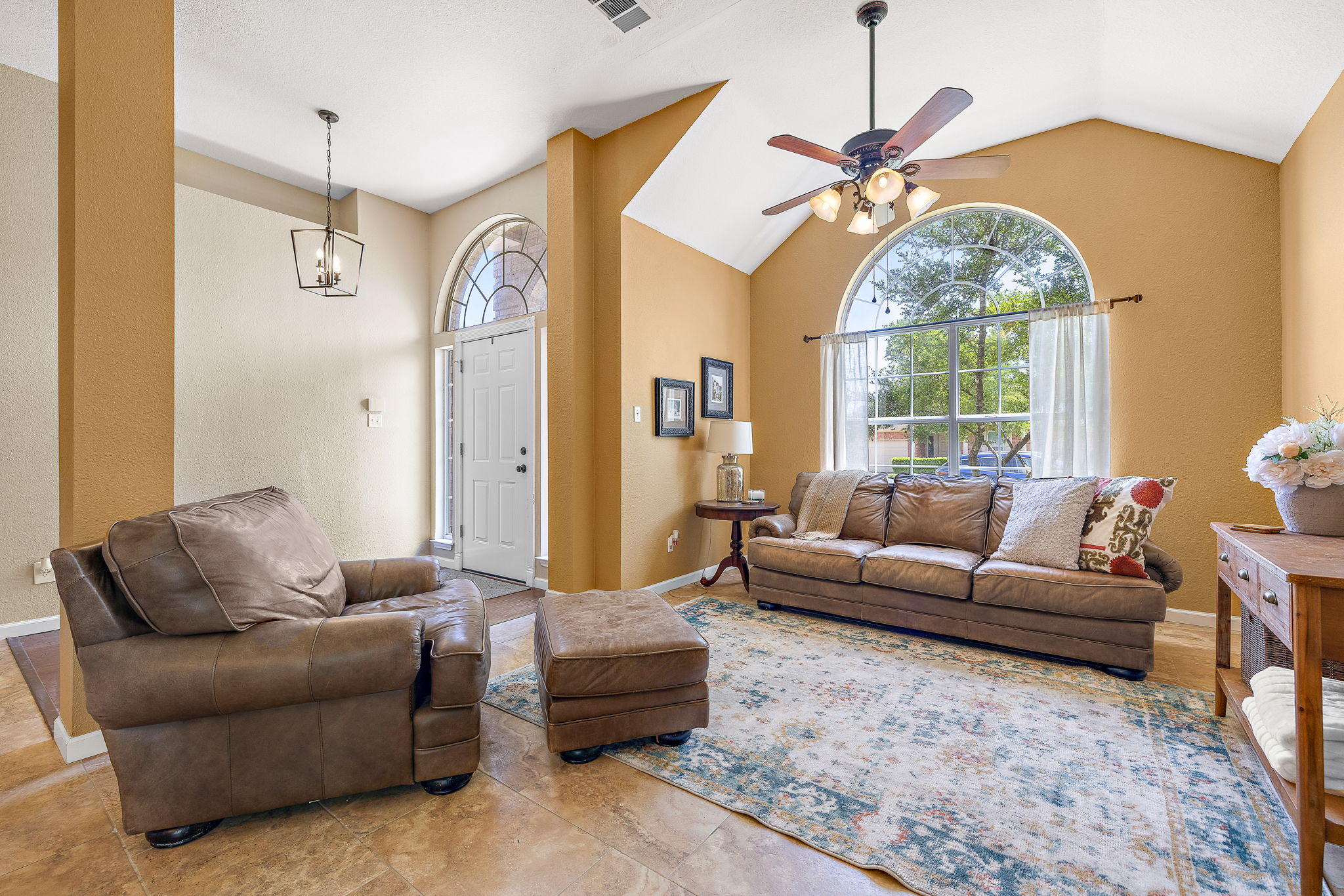 306 Steeplechase DR