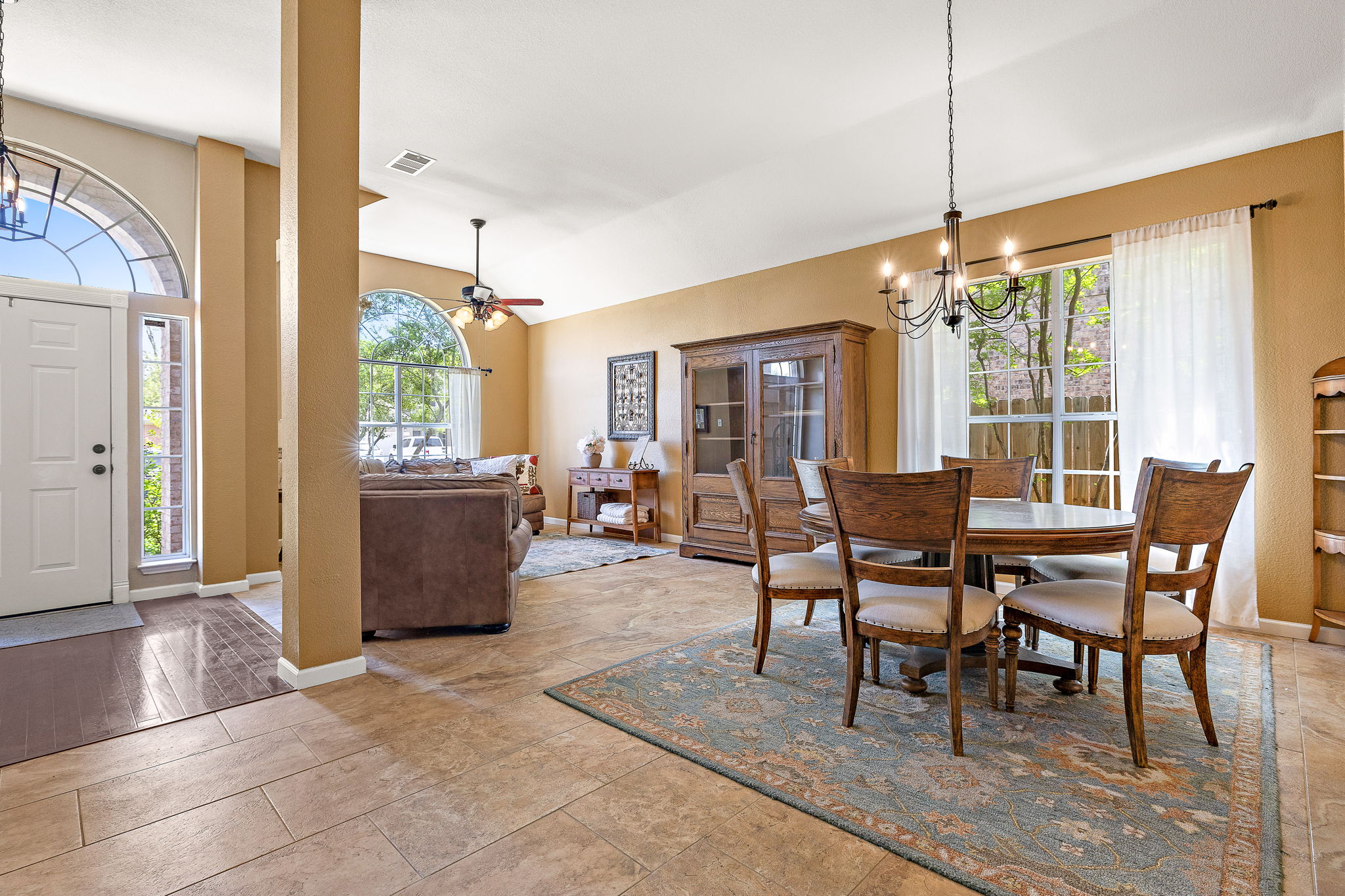 306 Steeplechase DR