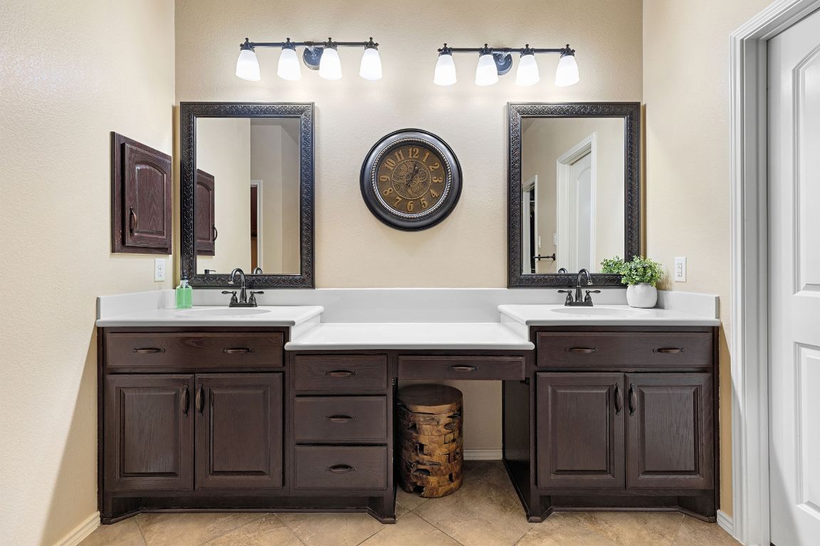753 Wiltshire Drive , Hutto, TX, 78634 | 9932410 | Realty Texas LLC
