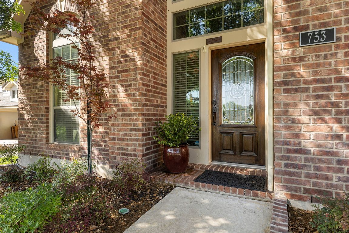 753 Wiltshire Drive , Hutto, TX, 78634 | 9932410 | Realty Texas LLC