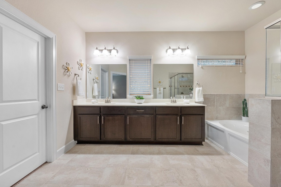 326 Cypress Forest Drive, Kyle, TX, 78640 | 1541081 | Realty Texas LLC