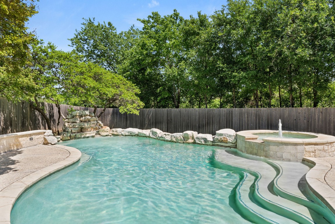 12500 Glacier Parke Cove , Austin, TX, 78726 | 2853023 | Realty Texas LLC