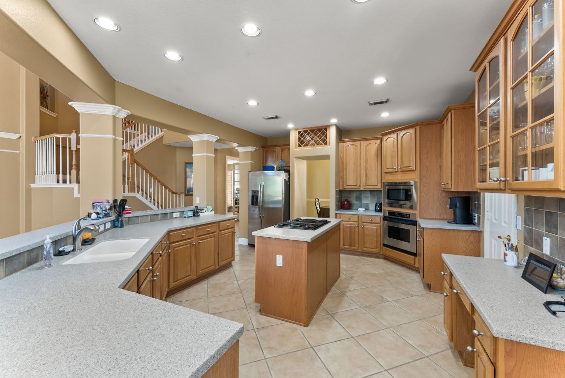 12500 Glacier Parke Cove , Austin, TX, 78726 | 2853023 | Realty Texas LLC