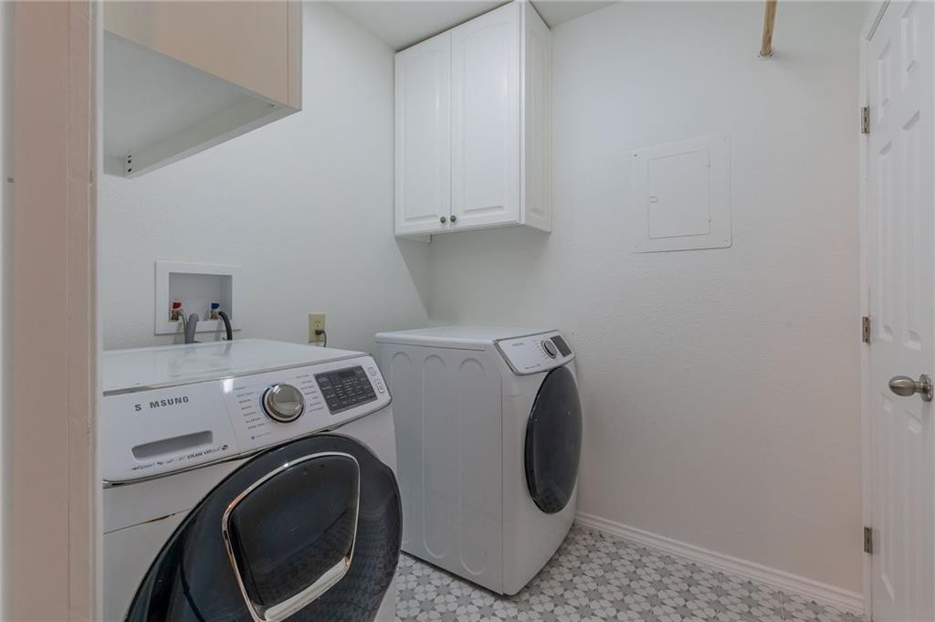 1606 Walnut Avenue A , Austin, TX, 78702 | 8410498 | Realty Texas LLC
