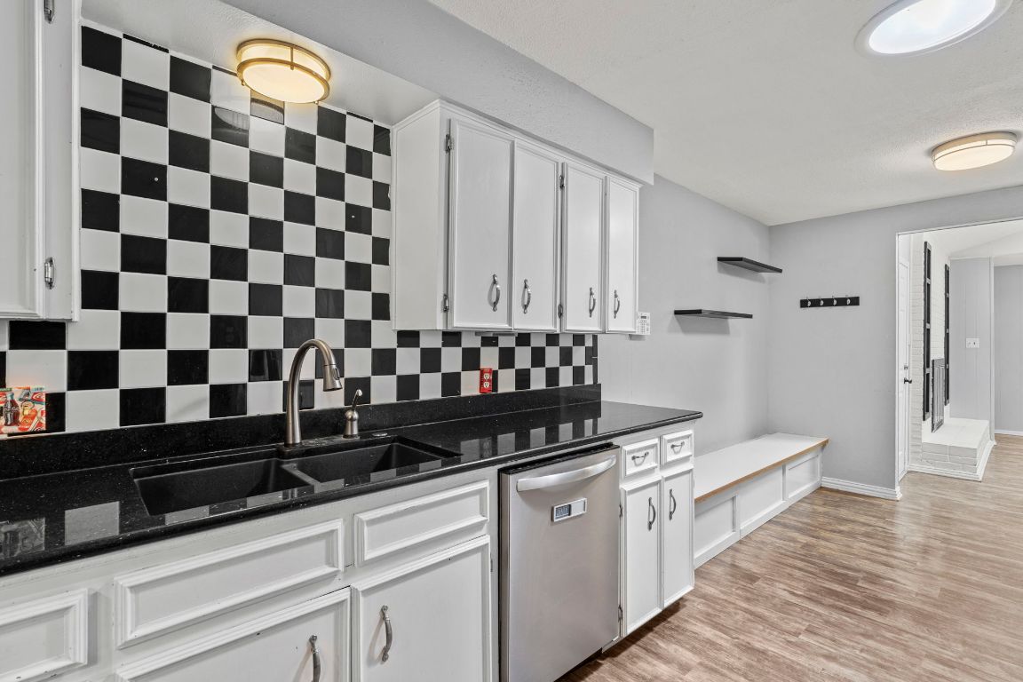 8111 Texas Plume Road , Austin, TX, 78759 | 1004998 | Realty Texas LLC