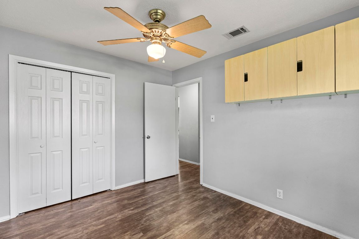 8111 Texas Plume Road , Austin, TX, 78759 | 1004998 | Realty Texas LLC