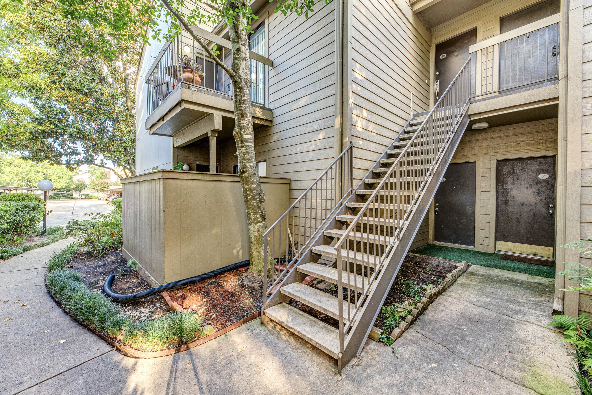 10047 Westpark Drive 49 , Houston, TX, 77042 | 75559060 | Realty Texas LLC