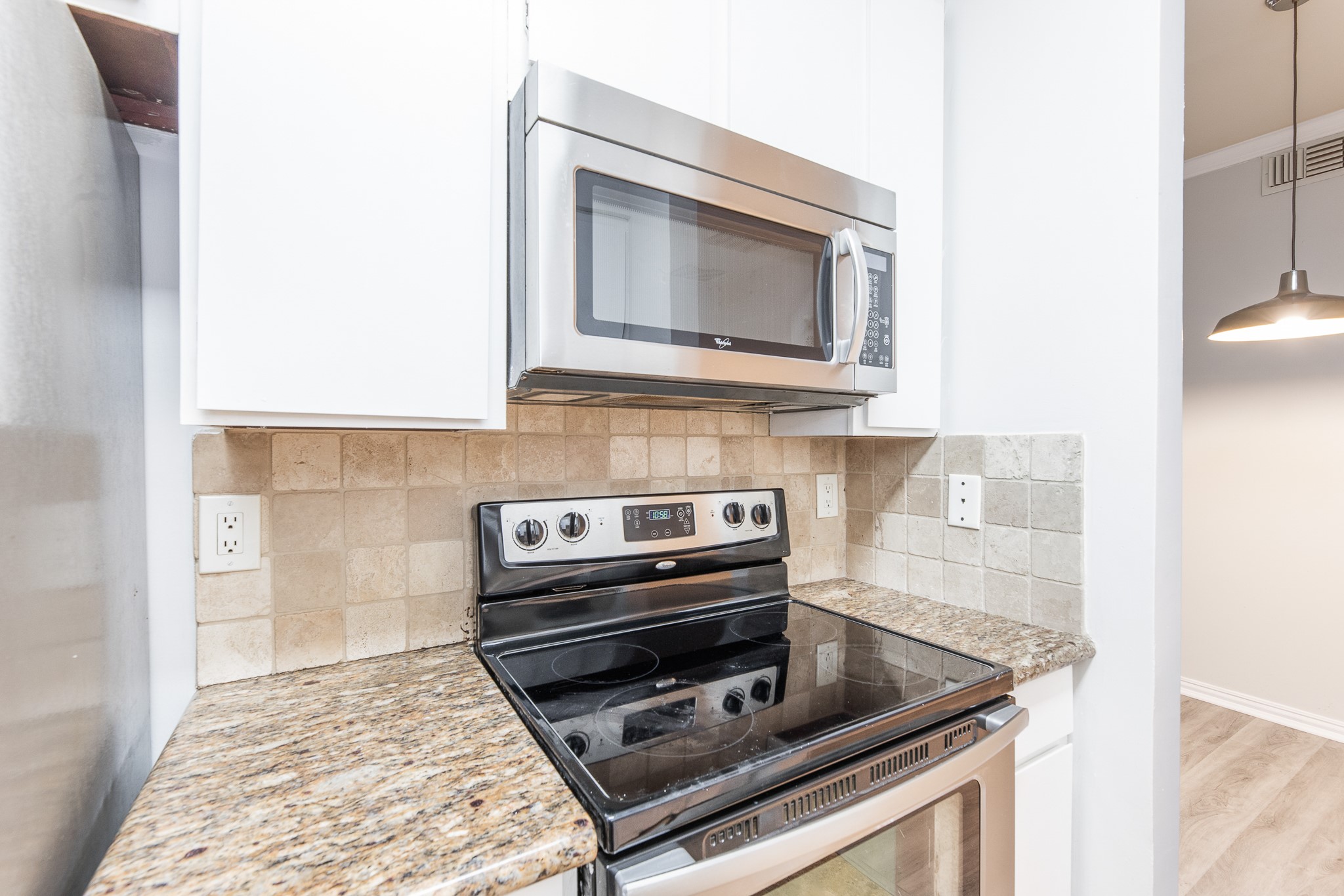 10047 Westpark Drive 49 , Houston, TX, 77042 | 75559060 | Realty Texas LLC