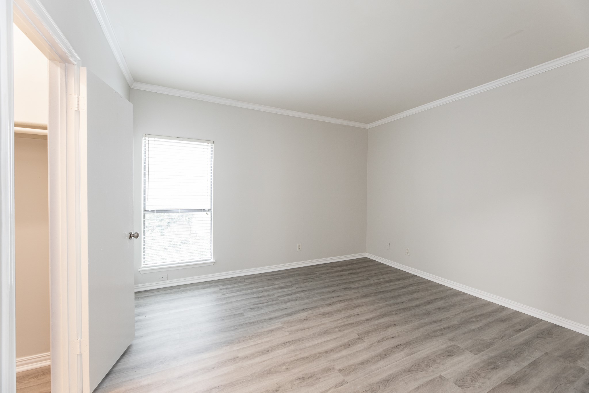 10047 Westpark Drive 49 , Houston, TX, 77042 | 75559060 | Realty Texas LLC
