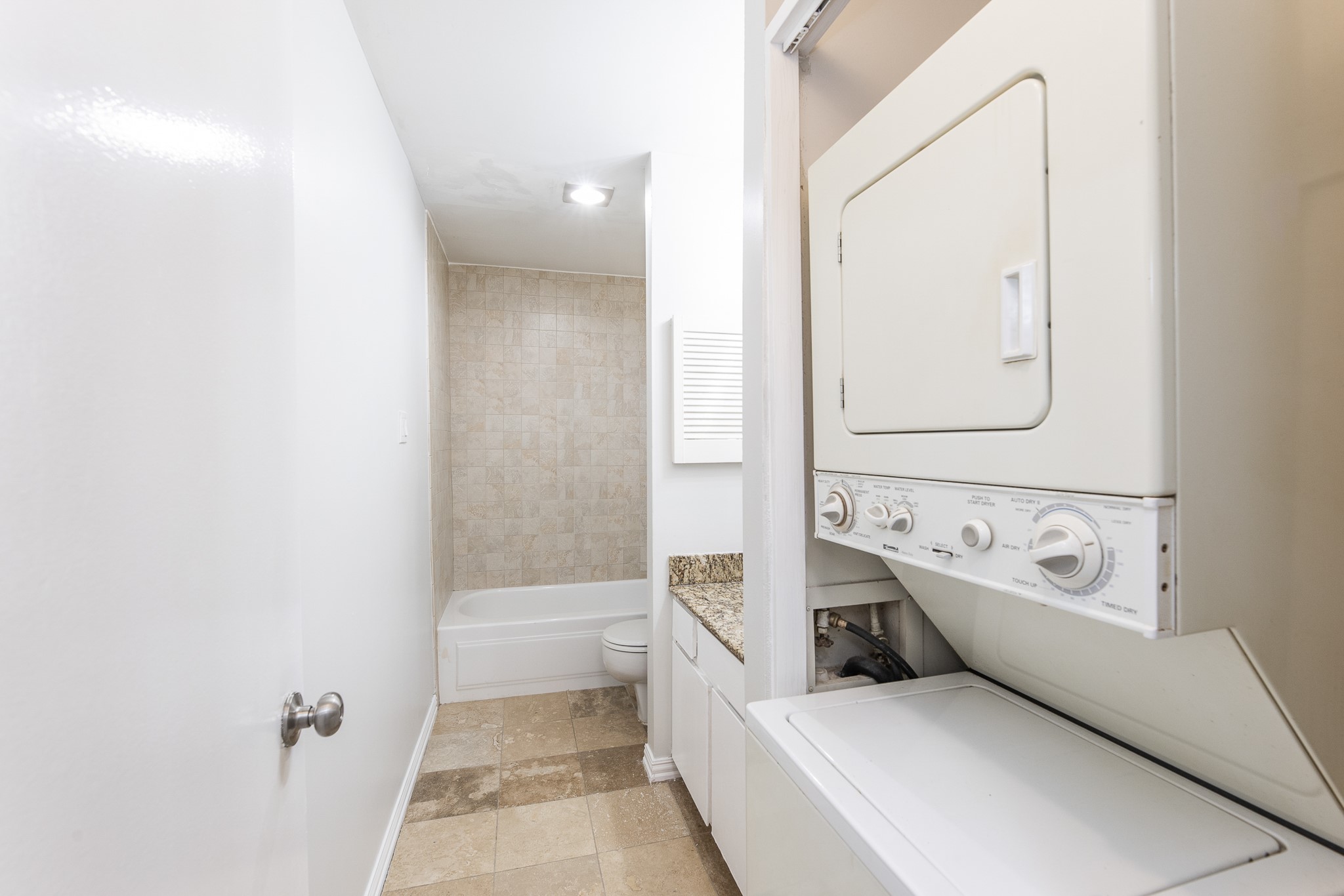 10047 Westpark Drive 49 , Houston, TX, 77042 | 75559060 | Realty Texas LLC