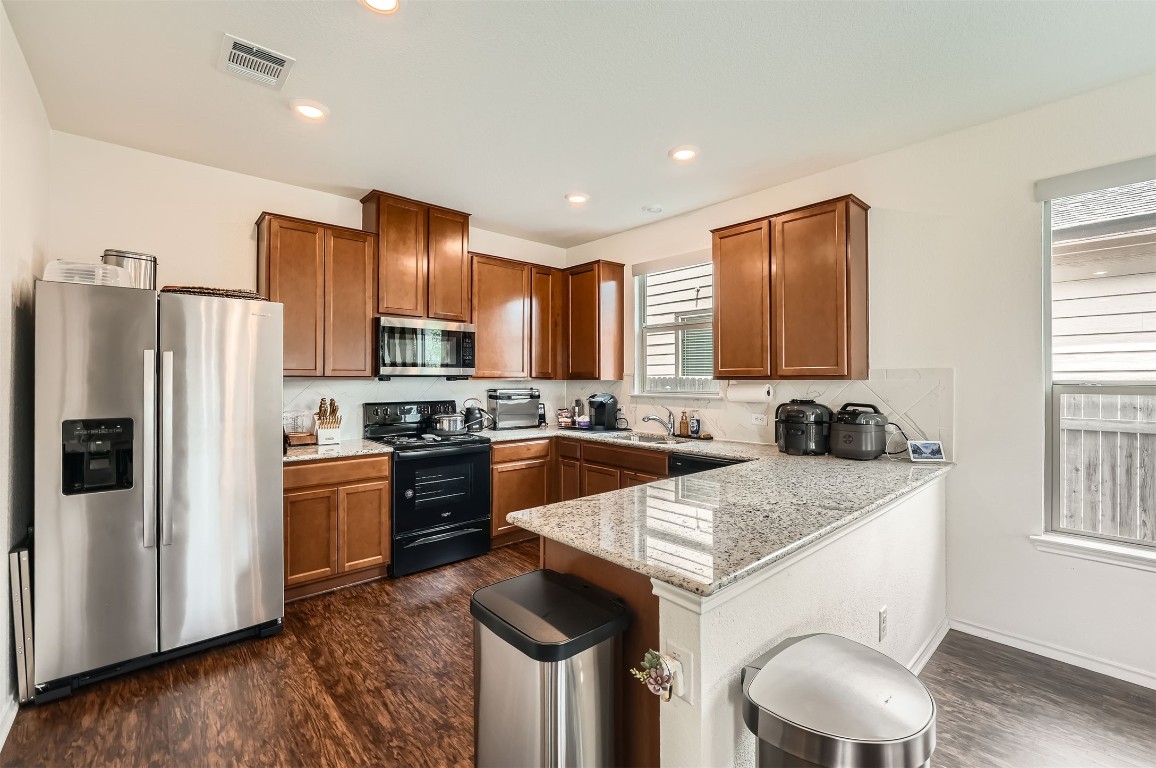 6505 Wagon Spring Street , Del Valle, TX, 78617 | 1700038 | Realty Texas LLC