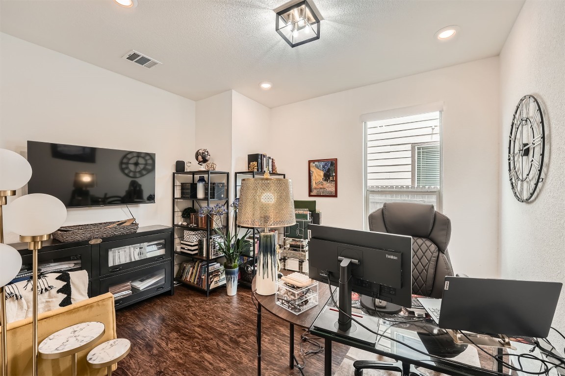 6505 Wagon Spring Street , Del Valle, TX, 78617 | 1700038 | Realty Texas LLC