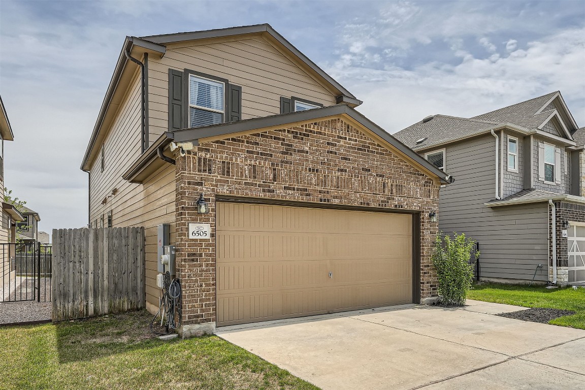6505 Wagon Spring Street , Del Valle, TX, 78617 | 1700038 | Realty Texas LLC