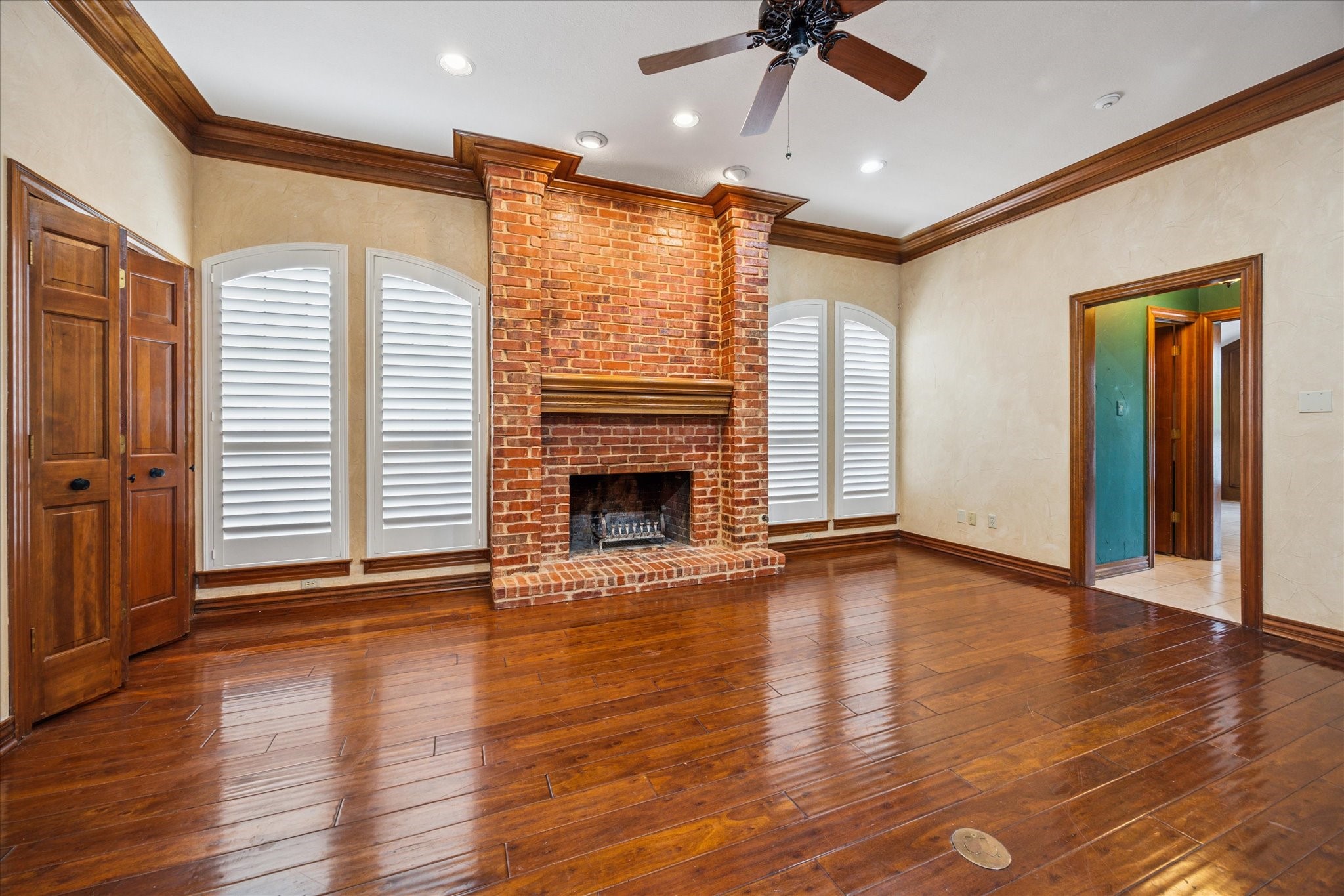 845 Canyon Crest Drive , Irving, TX, 75063 | 20907269 | Realty Texas LLC