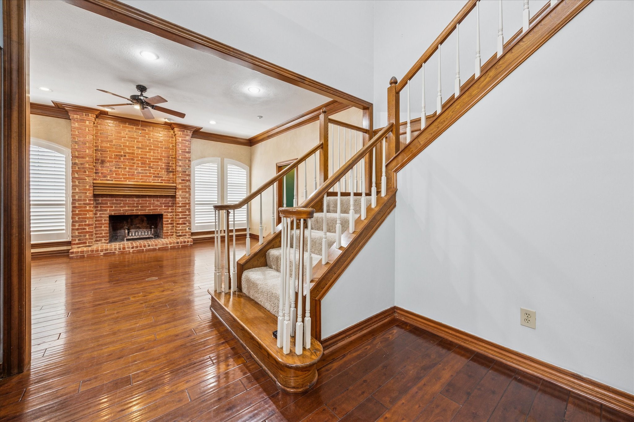 845 Canyon Crest Drive , Irving, TX, 75063 | 20907269 | Realty Texas LLC