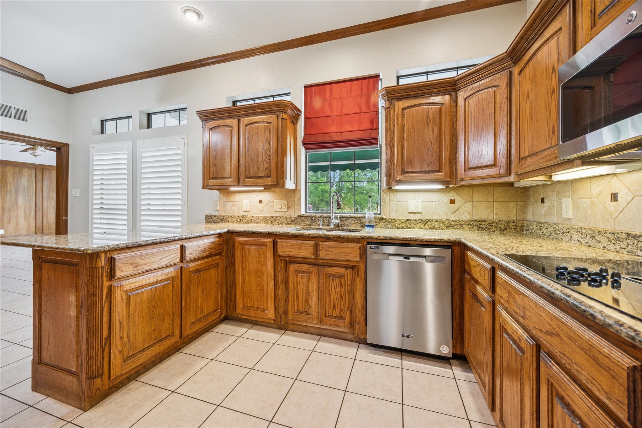 845 Canyon Crest Drive , Irving, TX, 75063 | 20907269 | Realty Texas LLC