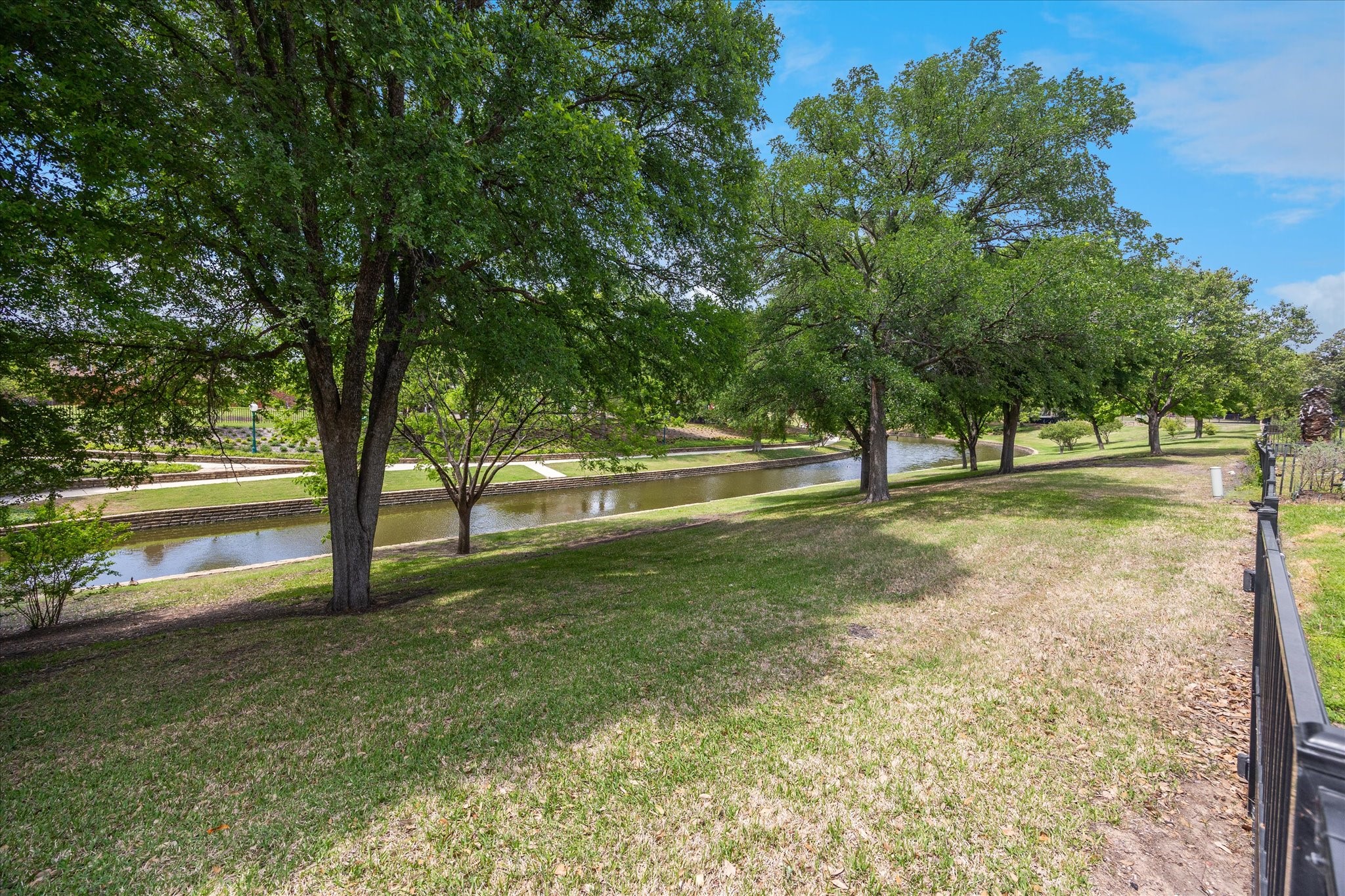 845 Canyon Crest Drive , Irving, TX, 75063 | 20907269 | Realty Texas LLC