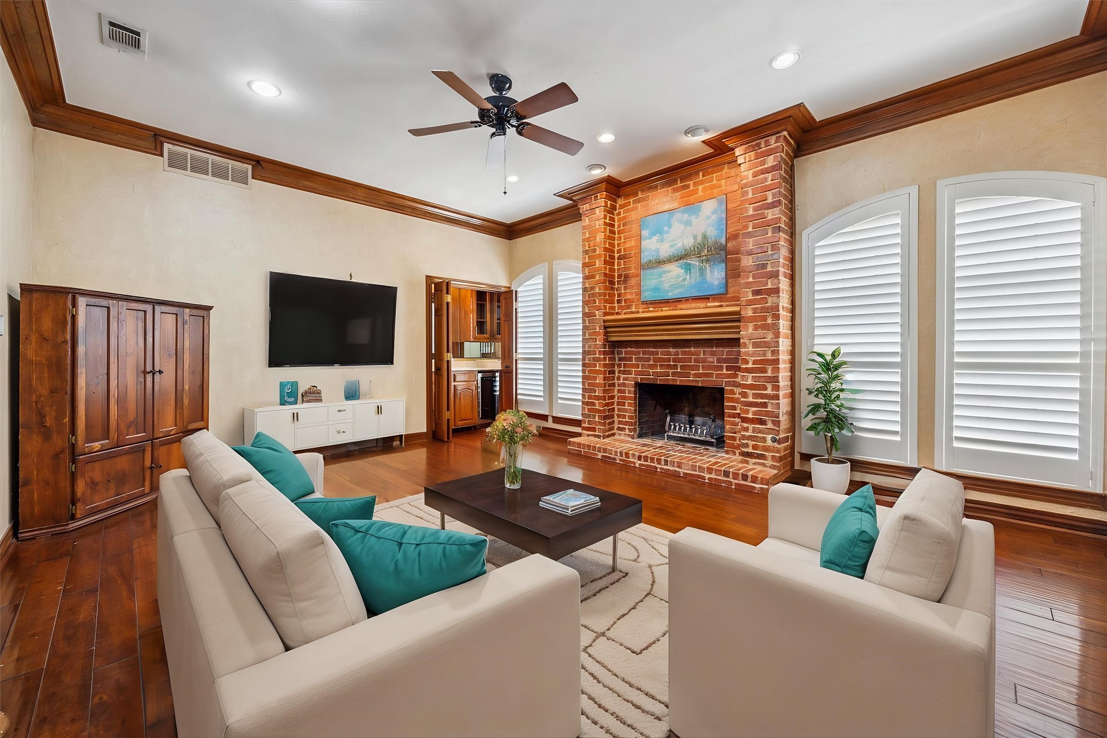 845 Canyon Crest Drive , Irving, TX, 75063 | 20907269 | Realty Texas LLC