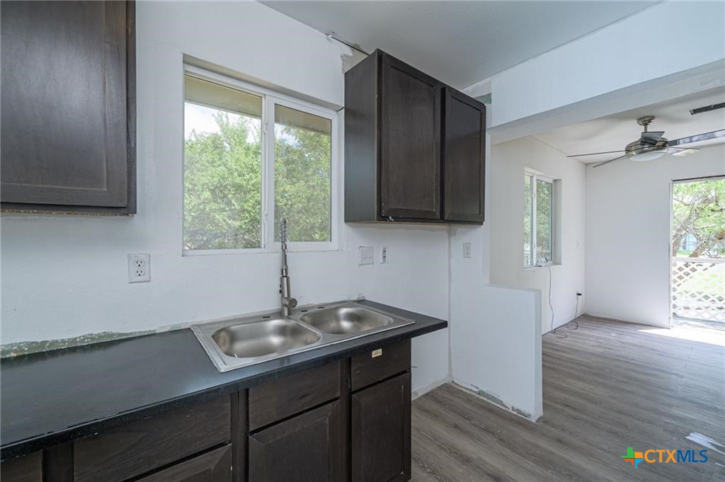 120 Retama Lane , Rockport, TX, 78382 | 577022 | Realty Texas LLC