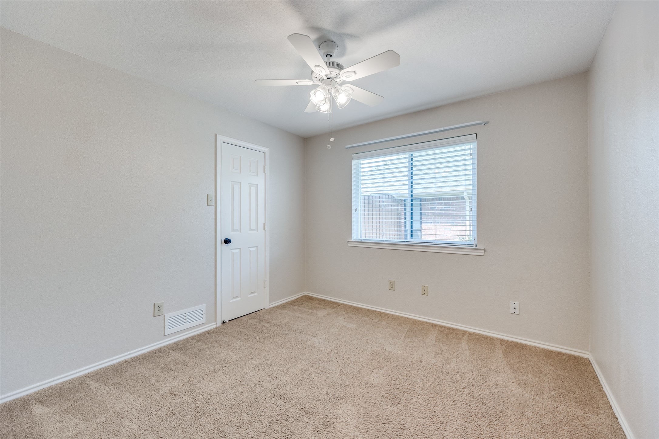 1812 Sacramento Terrace , Plano, TX, 75075 | 20908440 | Realty Texas LLC