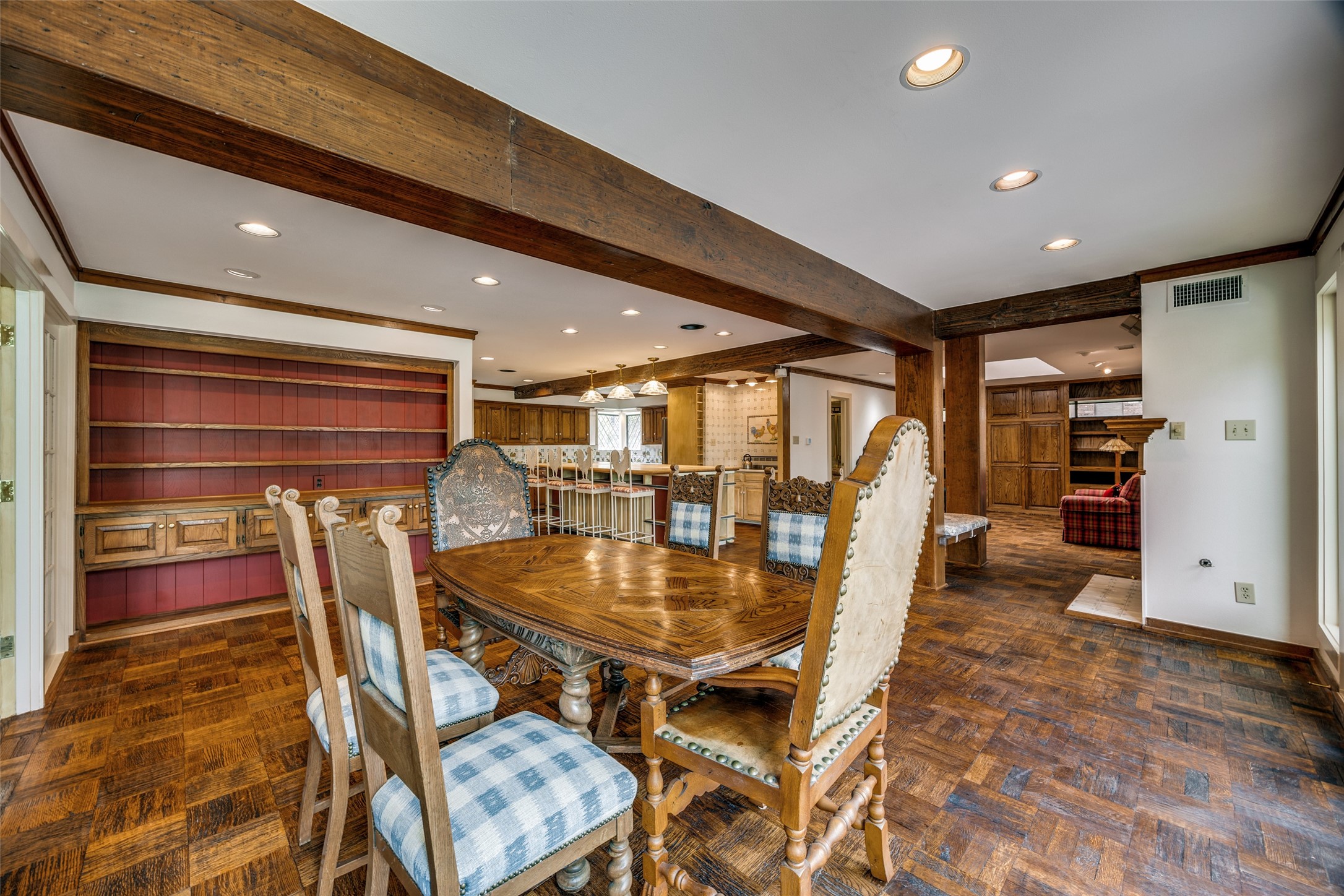 17121 Club Hill Drive , Dallas, TX, 75248 | 20907371 | Realty Texas LLC
