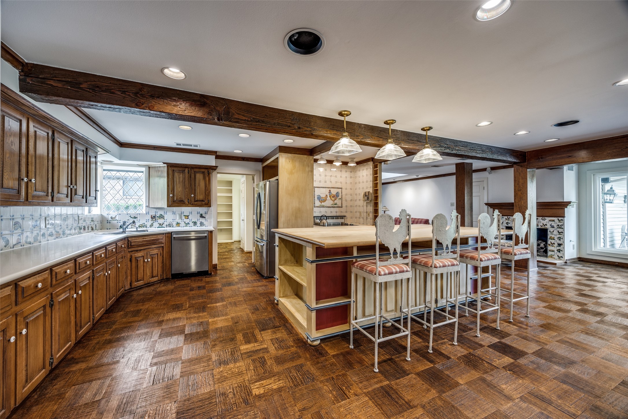 17121 Club Hill Drive , Dallas, TX, 75248 | 20907371 | Realty Texas LLC