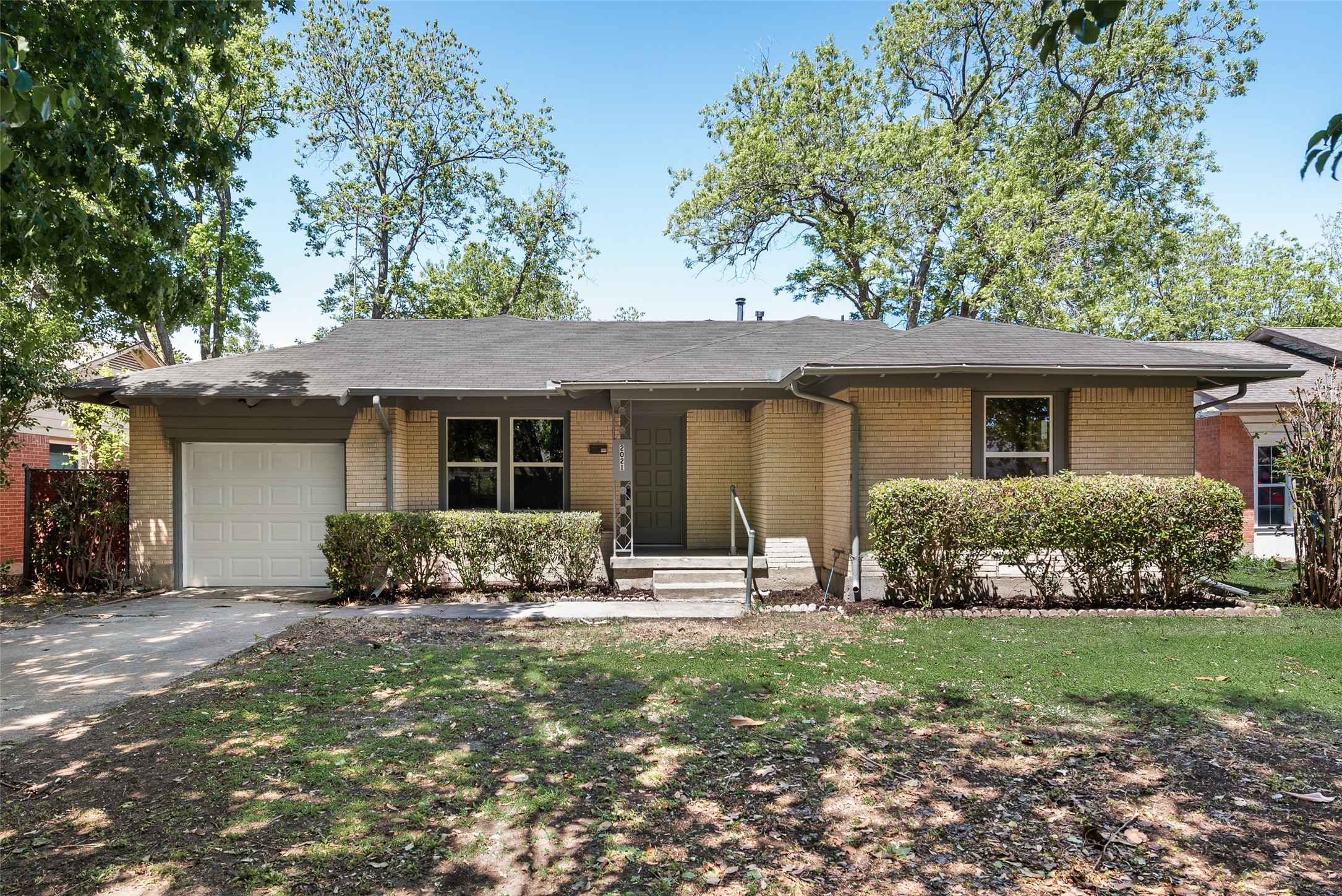 2021 Costa Mesa Drive , Dallas, TX, 75228 | 20908960 | Realty Texas LLC