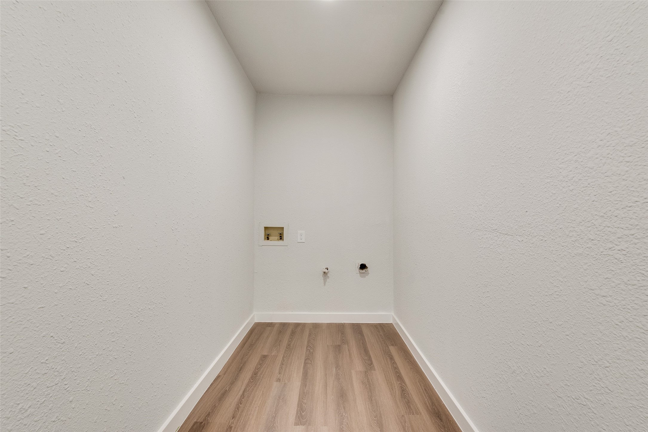 2021 Costa Mesa Drive , Dallas, TX, 75228 | 20908960 | Realty Texas LLC