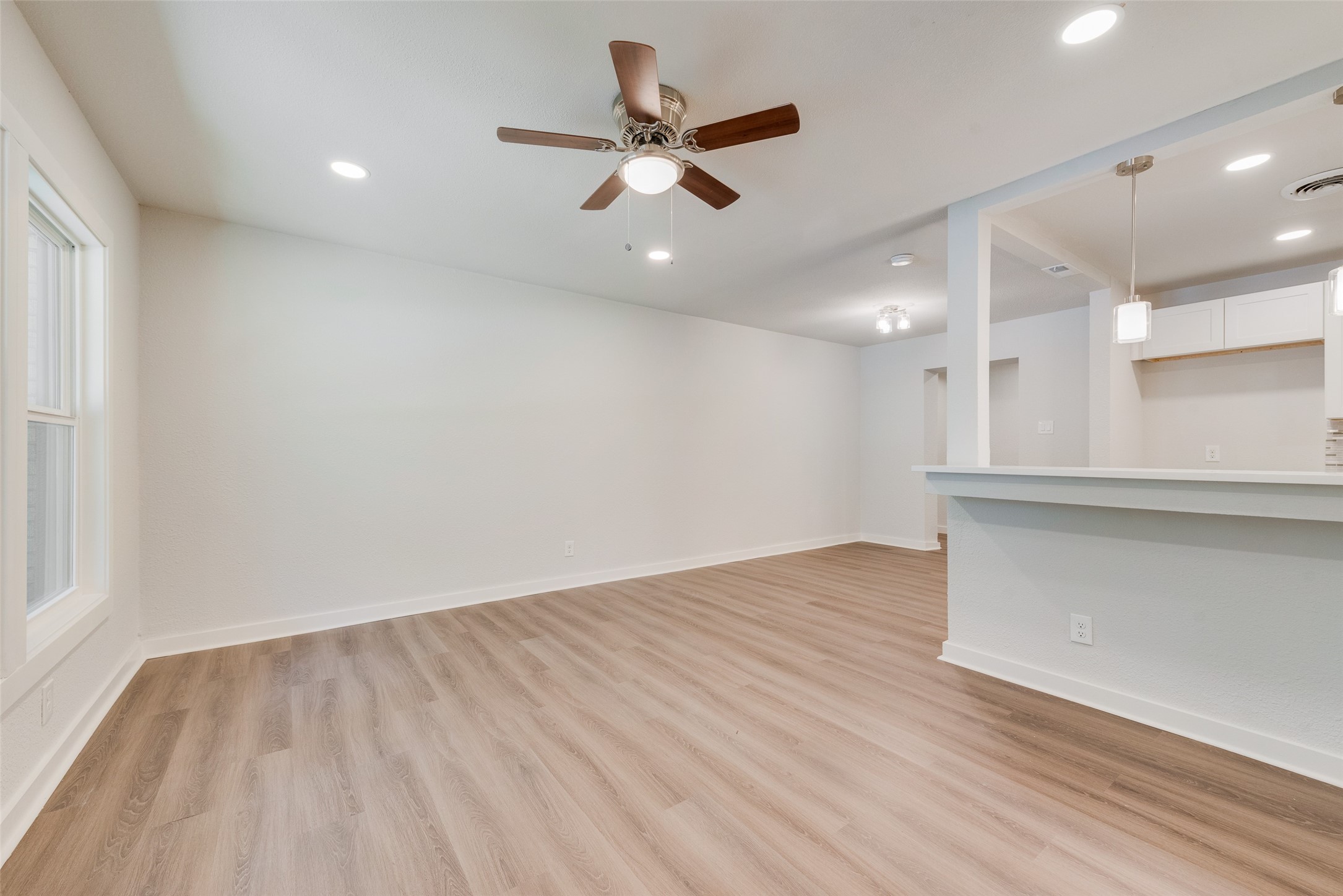 2021 Costa Mesa Drive , Dallas, TX, 75228 | 20908960 | Realty Texas LLC