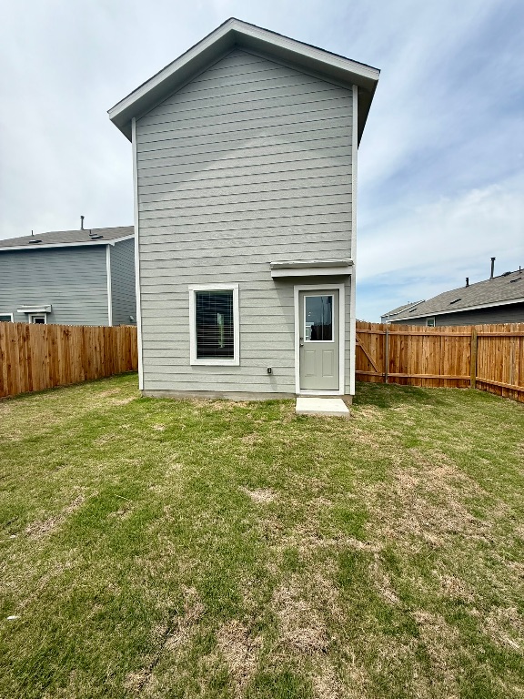 214 Kyanite Drive , Maxwell, TX, 78656 | 3711335 | Realty Texas LLC