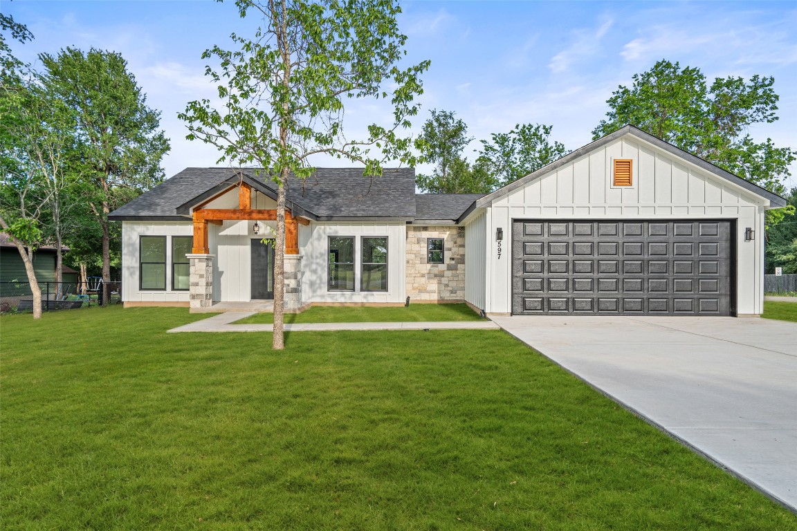 597 W KEANAHALULULU Lane , Bastrop, TX, 78602 | 8458060 | Realty Texas LLC