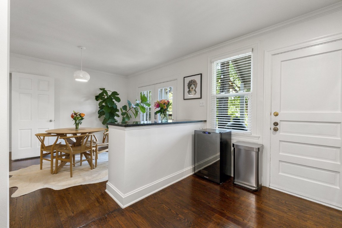 2844 Shoal Crest Avenue , Austin, TX, 78705 | 9545872 | Realty Texas LLC