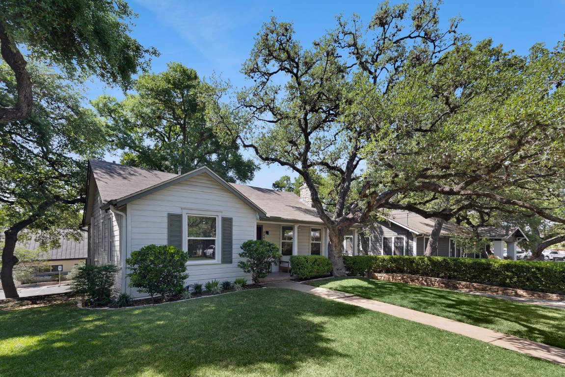 2844 Shoal Crest Avenue , Austin, TX, 78705 | 9545872 | Realty Texas LLC