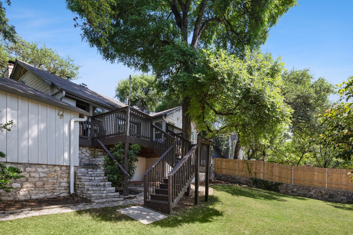 2844 Shoal Crest Avenue , Austin, TX, 78705 | 9545872 | Realty Texas LLC