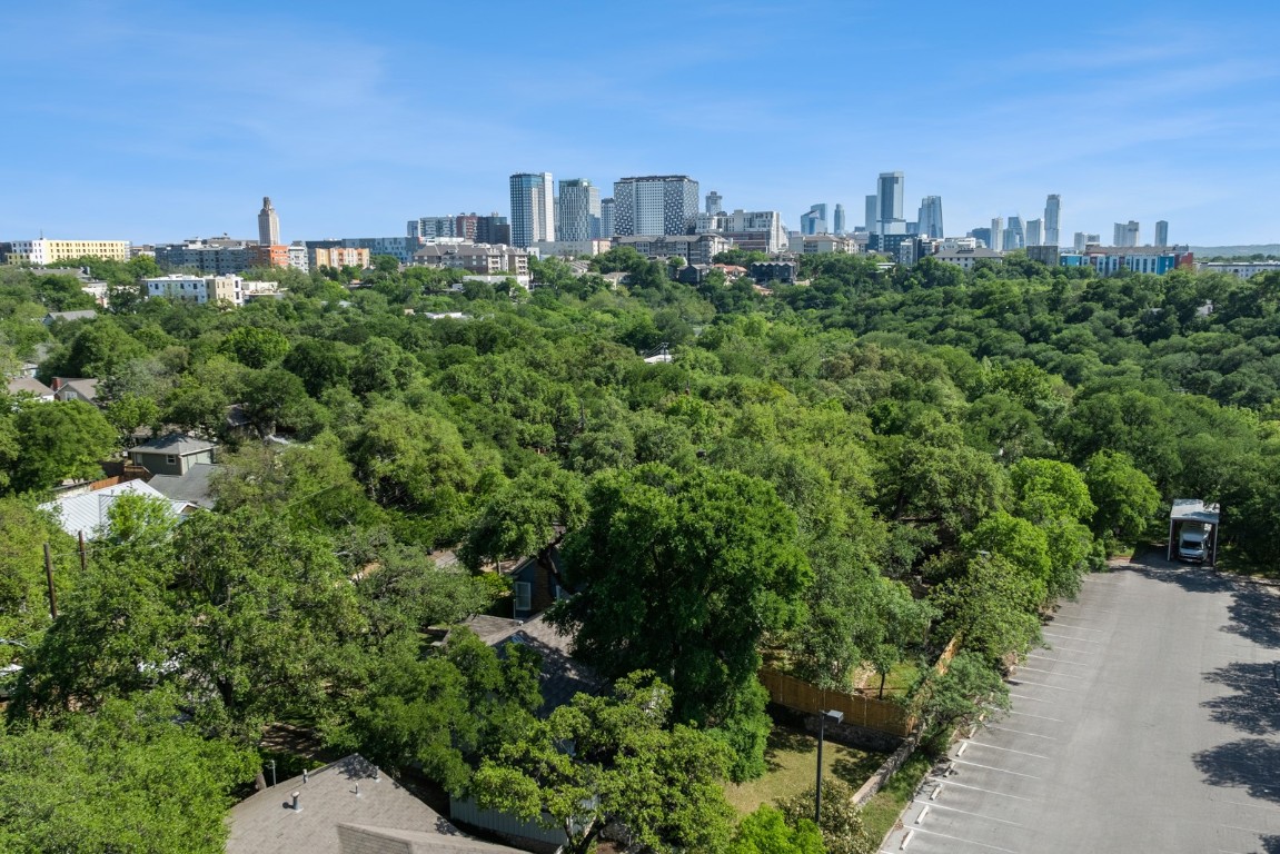 2844 Shoal Crest Avenue , Austin, TX, 78705 | 9545872 | Realty Texas LLC
