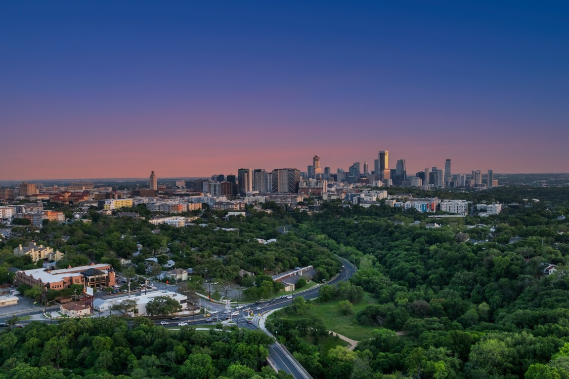 2844 Shoal Crest Avenue , Austin, TX, 78705 | 9545872 | Realty Texas LLC