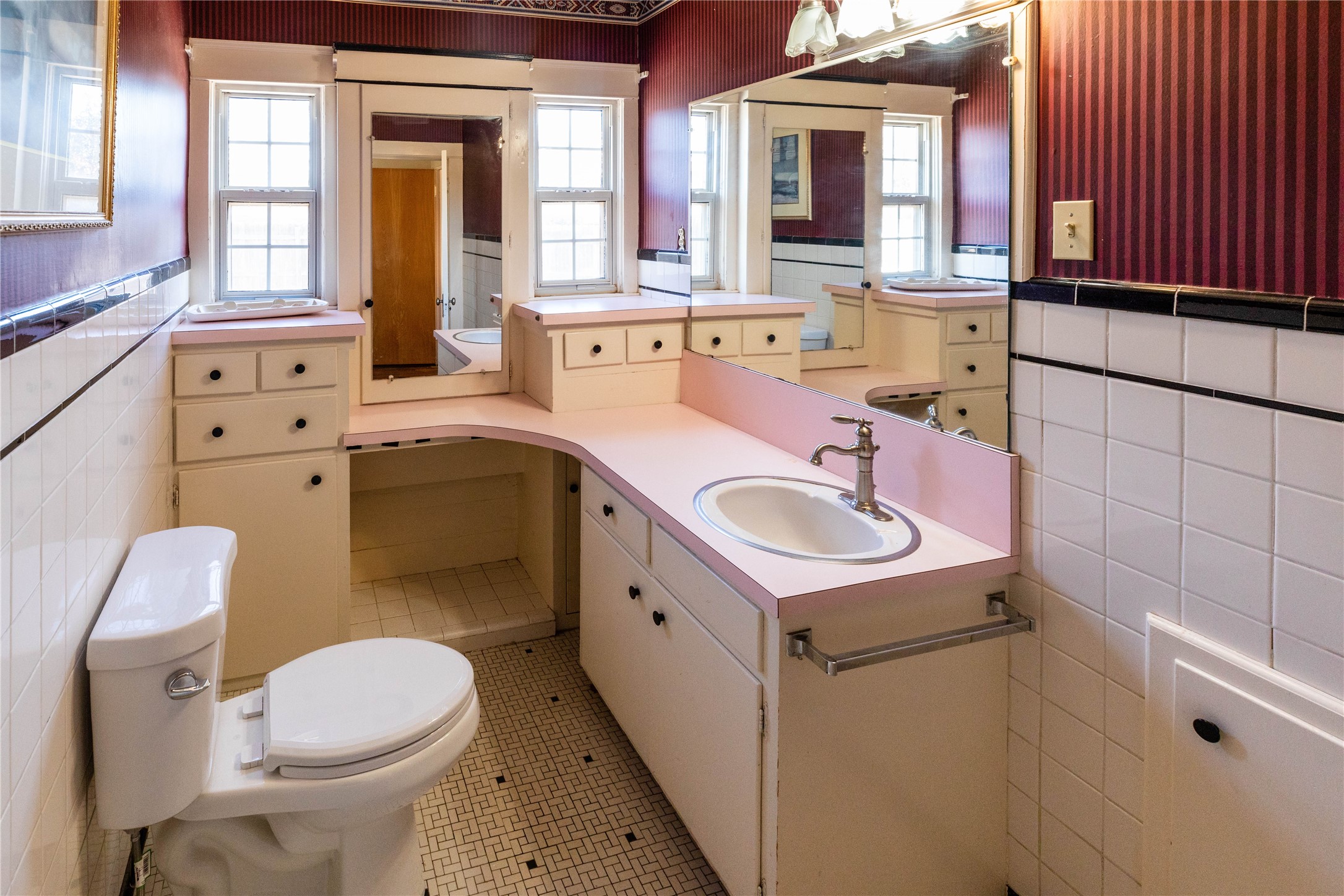 602 E Beauregard Street , Rotan, TX, 79546 | 20909278 | Realty Texas LLC