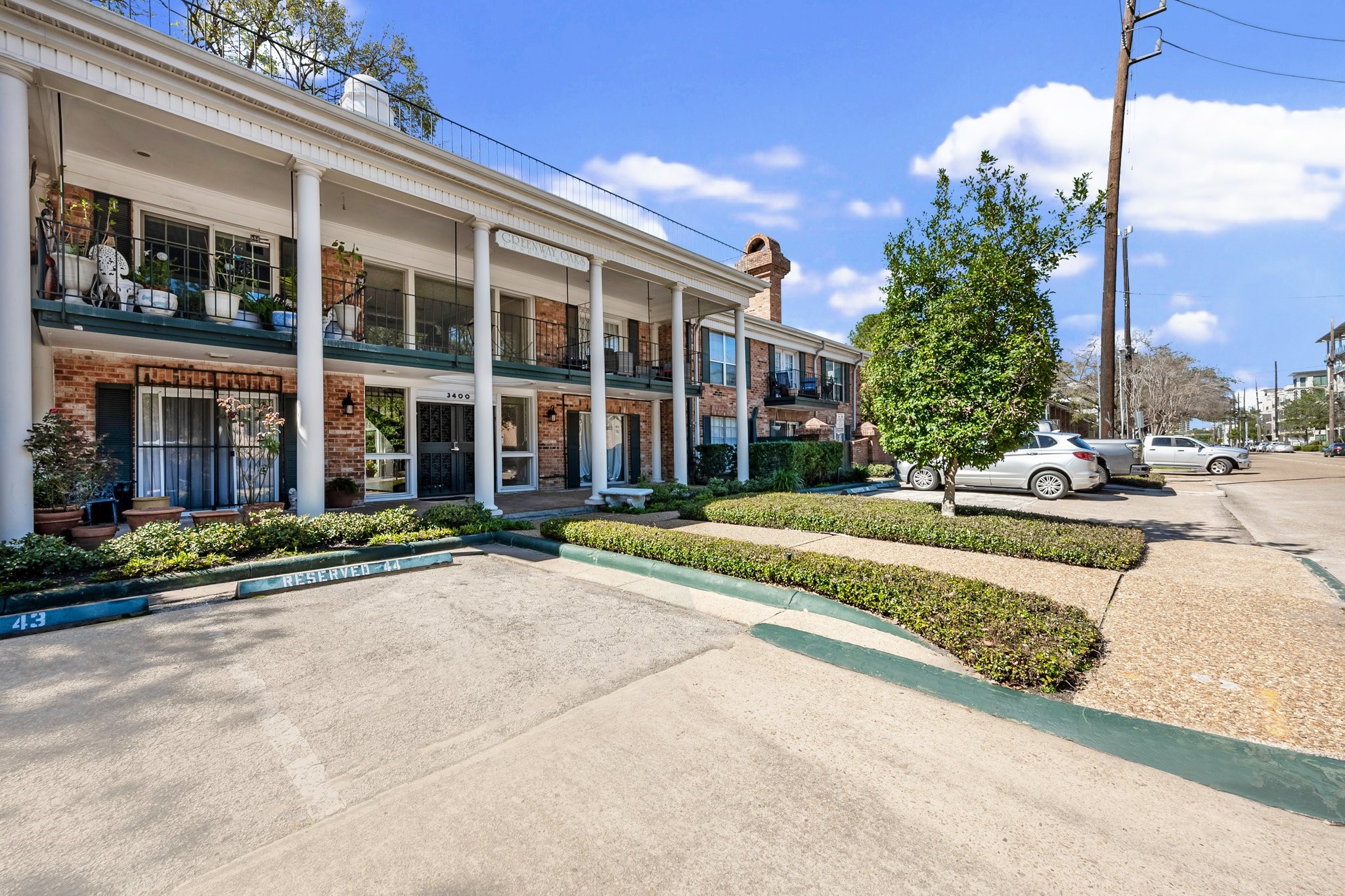 3400 Timmons Lane 11 , Houston, TX, 77027 | 53775982 | Realty Texas LLC