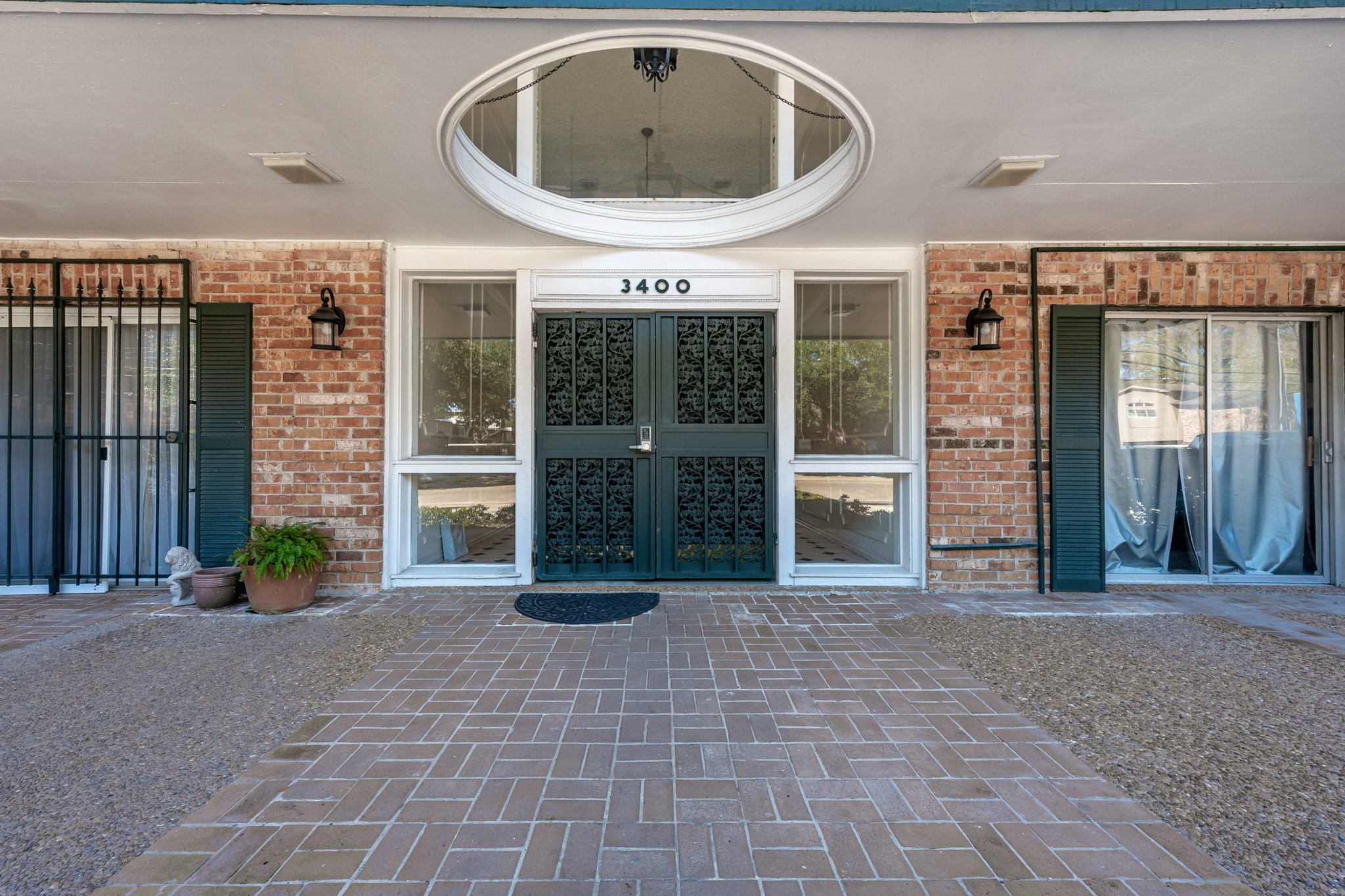 3400 Timmons Lane 11 , Houston, TX, 77027 | 53775982 | Realty Texas LLC
