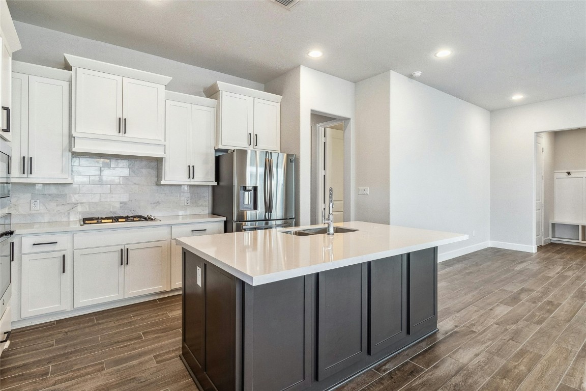 1117 Blue Oak Boulevard , San Marcos, TX, 78666 | 6442320 | Realty Texas LLC