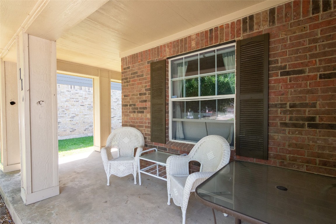 114 Mossy Rock Cove , Hutto, TX, 78634 | 6022273 | Realty Texas LLC